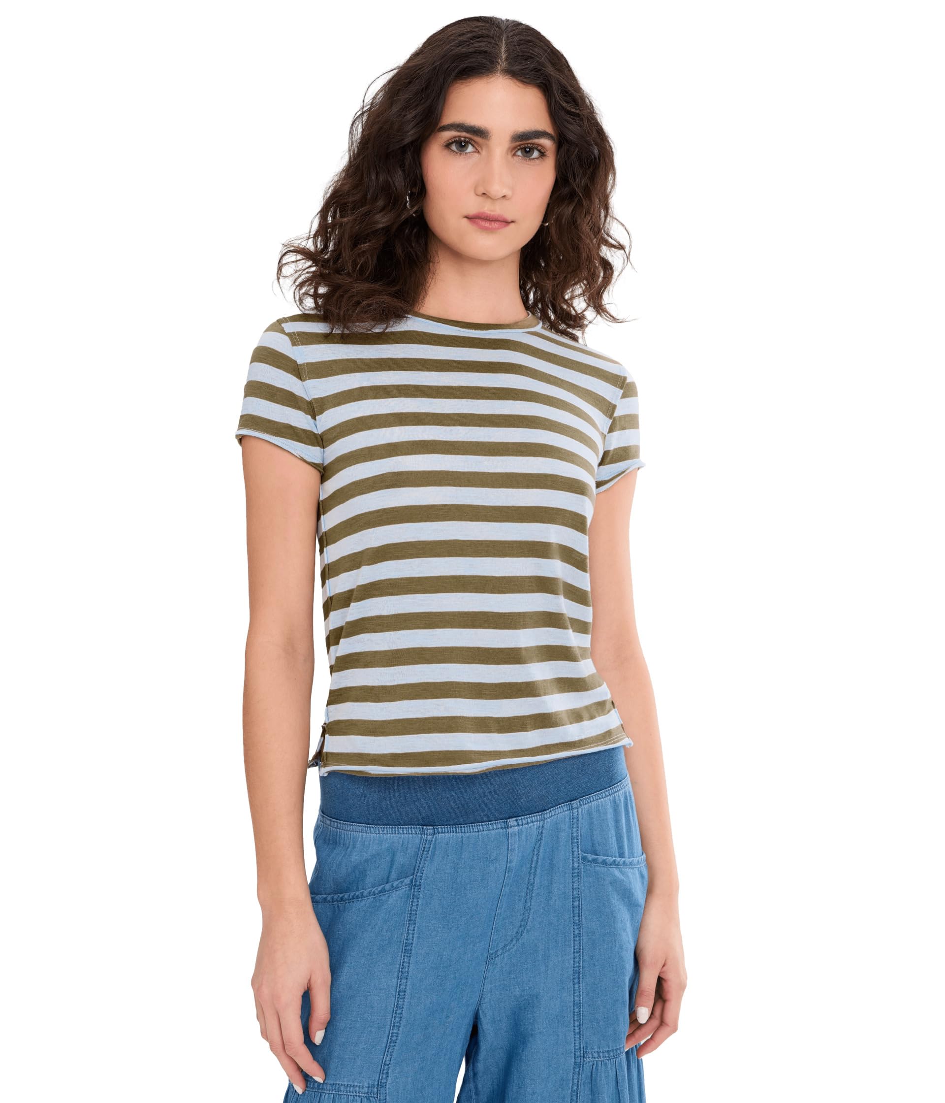 Nora Tee