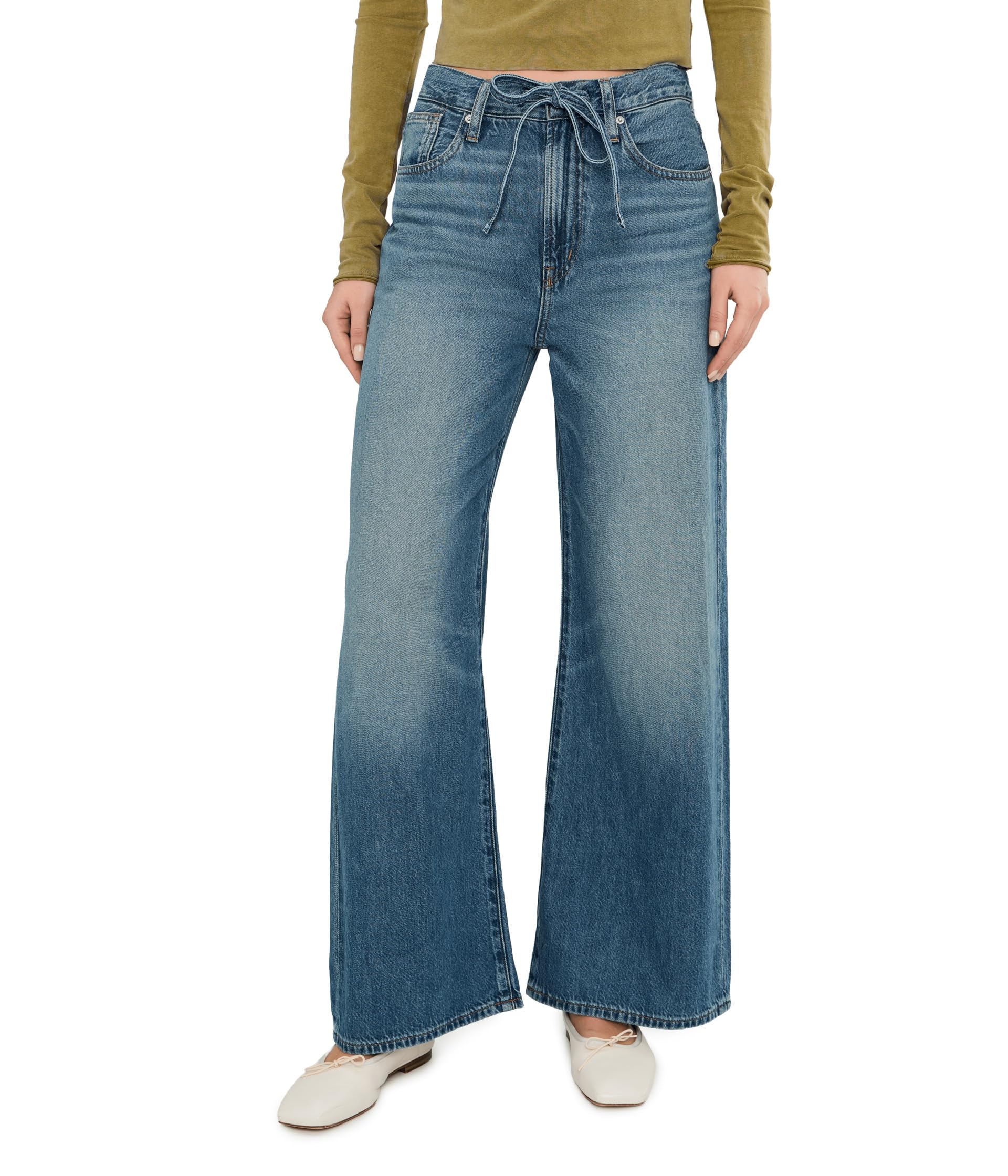 The Short Ultimate Wide-Leg Jean in Airy Denim