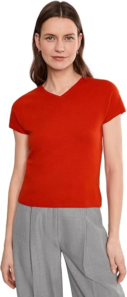Женский свитер Vince High V-Neck Short Sleeve