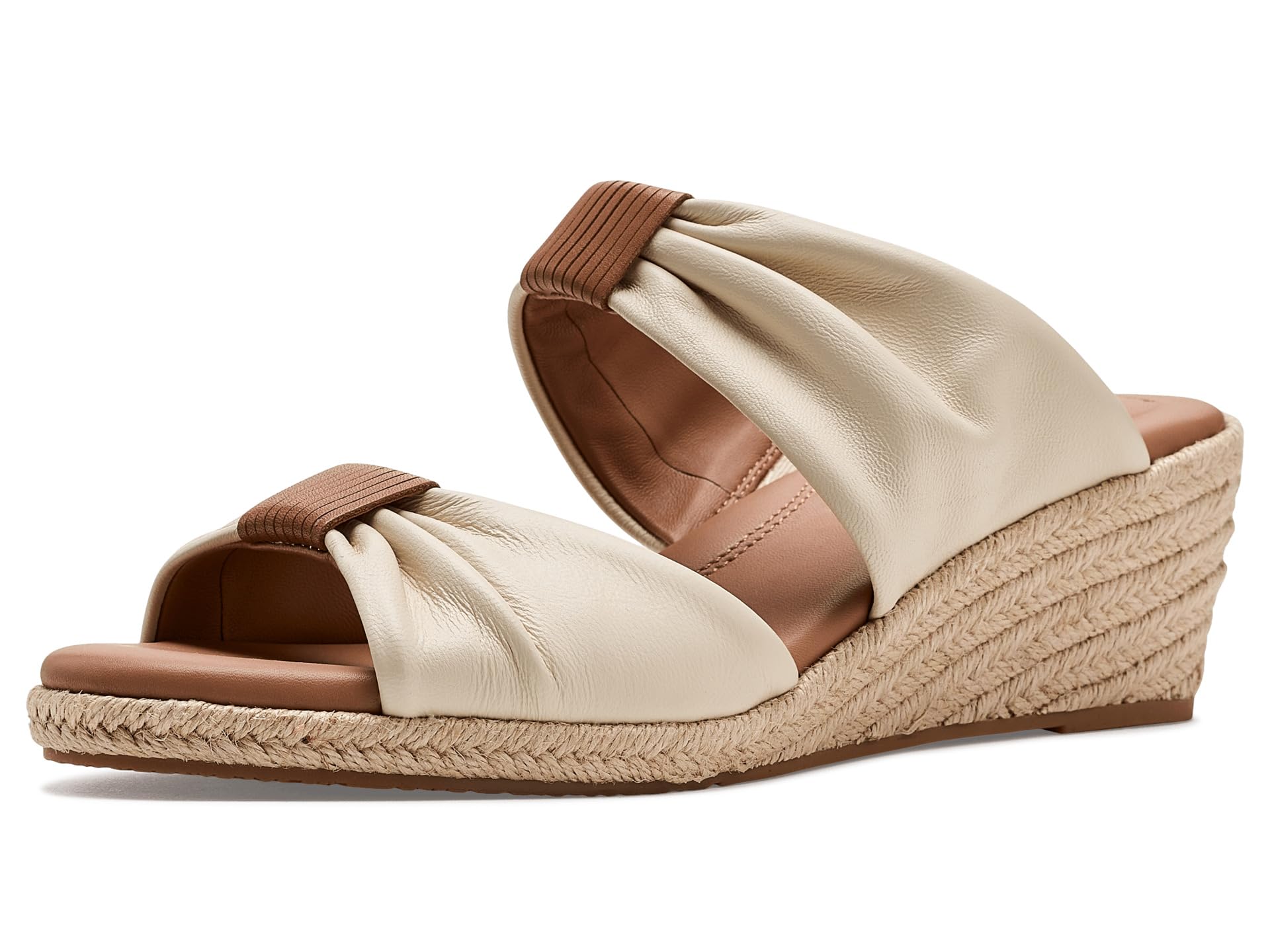 Gentle Souls by Kenneth Cole Gracious