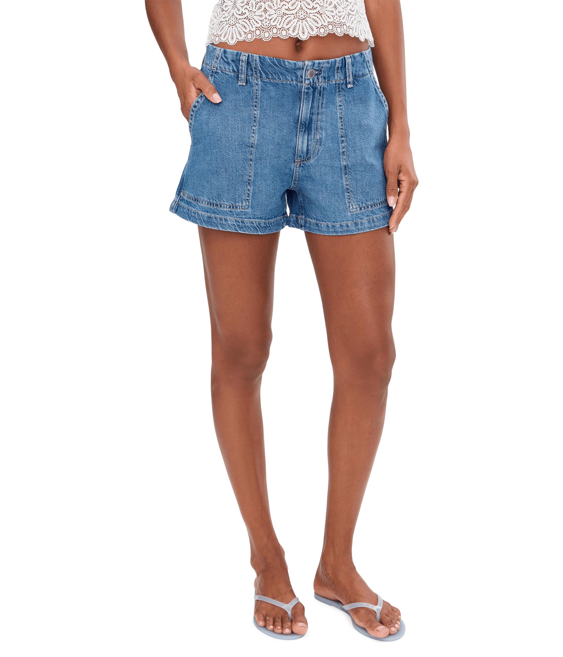 Analeigh Mid-Rise Utility Shorts in Gold Mountain