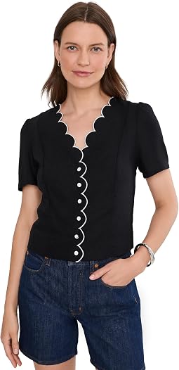 Short Sleeve V-Neck Scallop Top