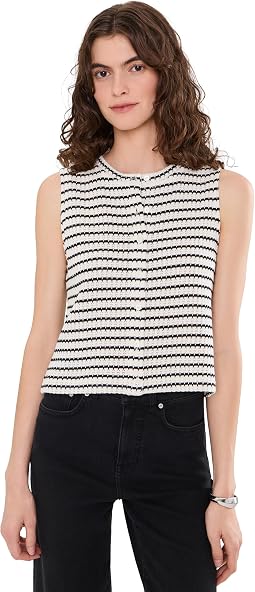 Ivory/Black Tuck Stitch