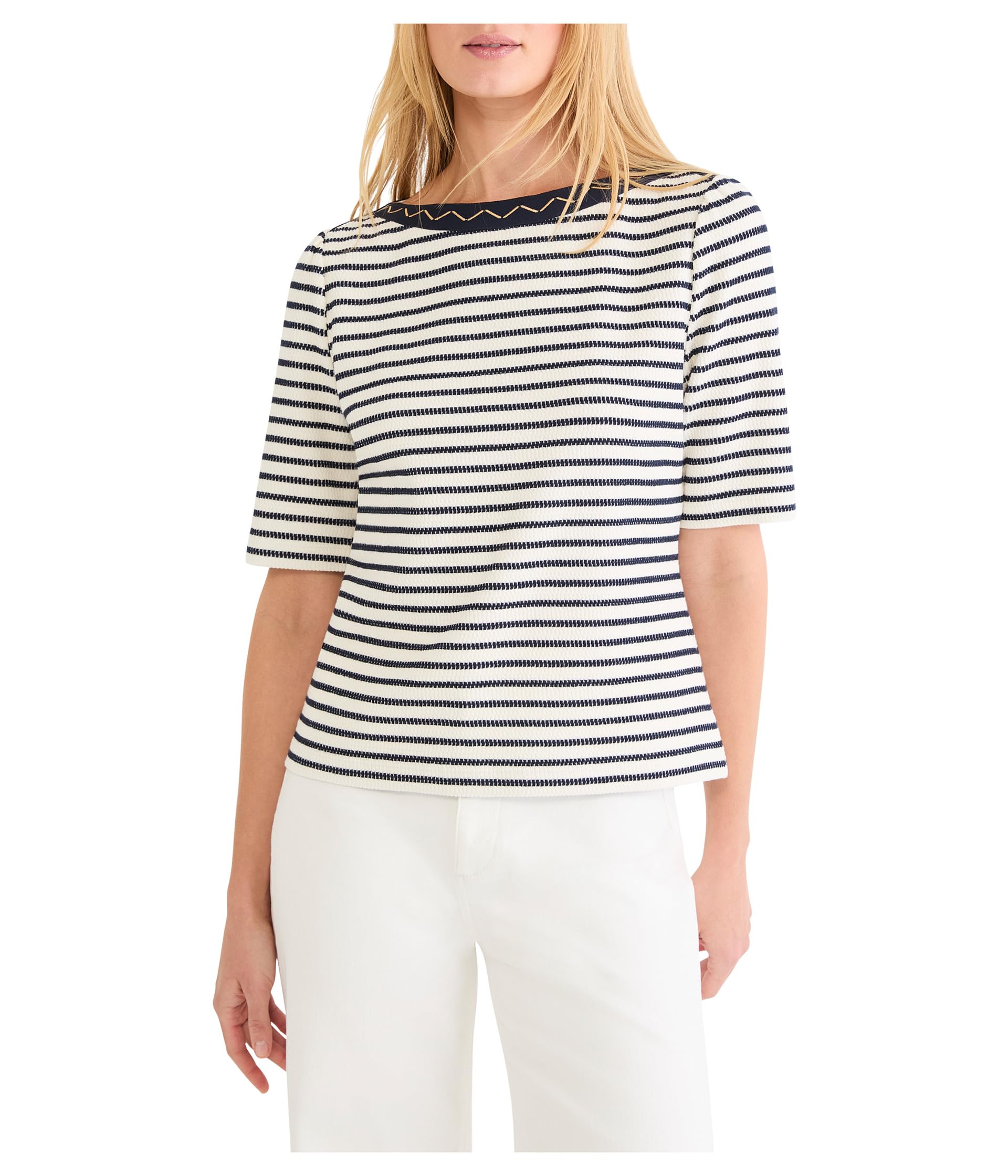 Топ Embroidered Boatneck