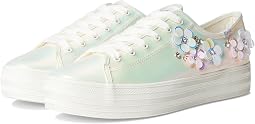 Snow White / Iridescent Leather