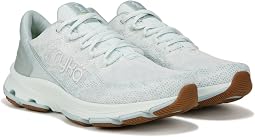 Devotion X Walking Shoes