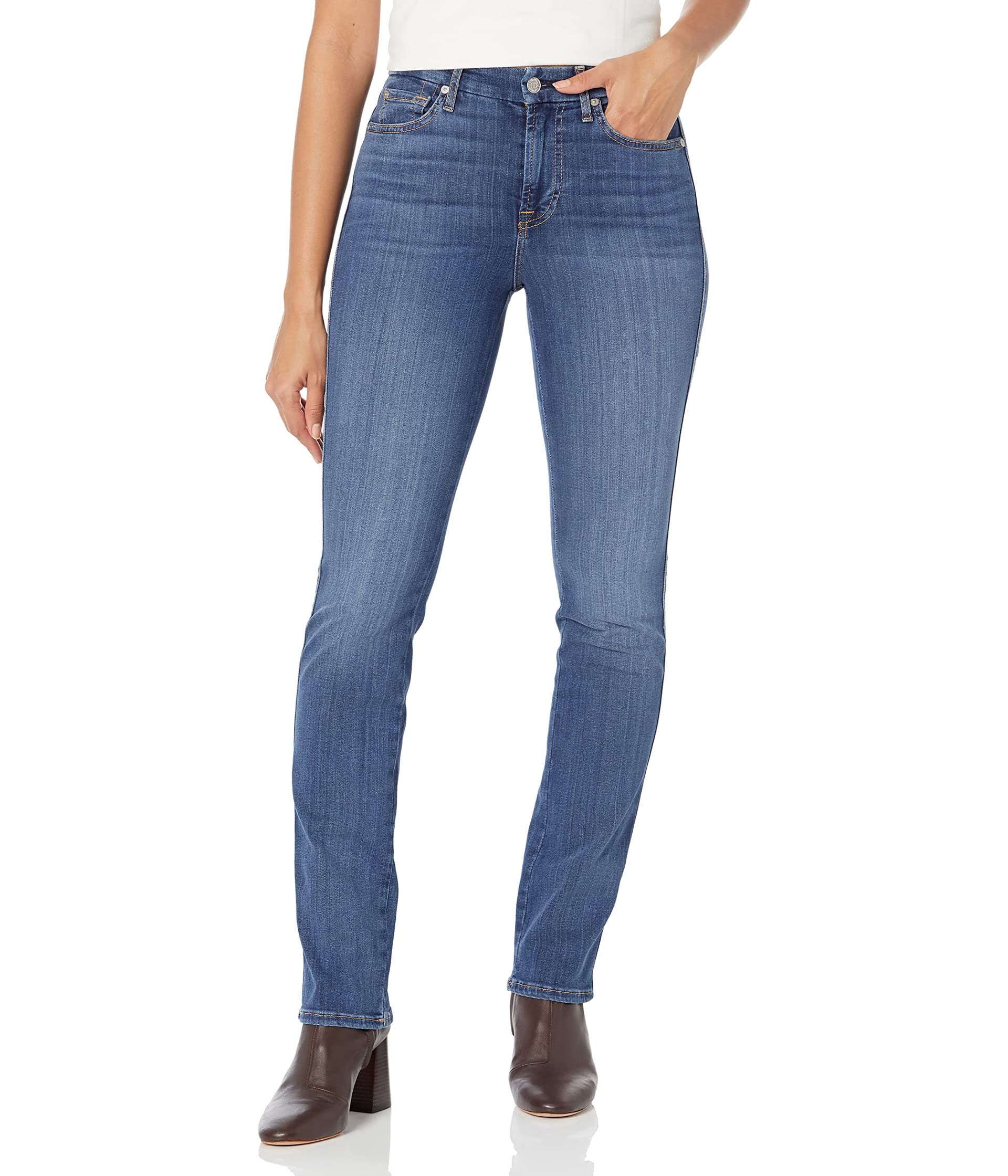 Kimmie Straight in Slim Illusion Love Story