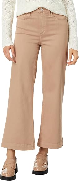 Anessa in French Latte Luxe Coating