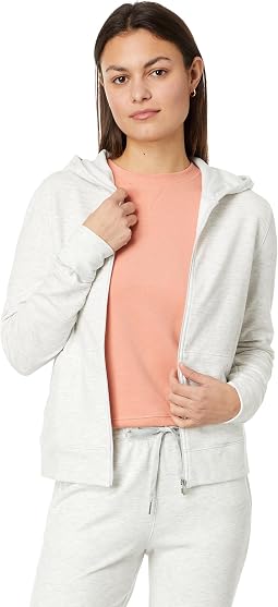 Cloud Zip Hood