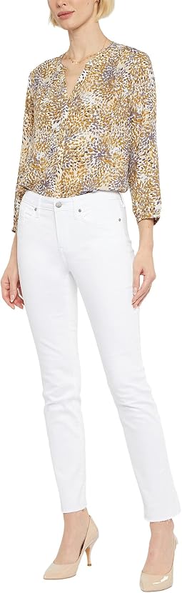 Джинсы Sheri Ankle Fray Hem в цвете Optic White