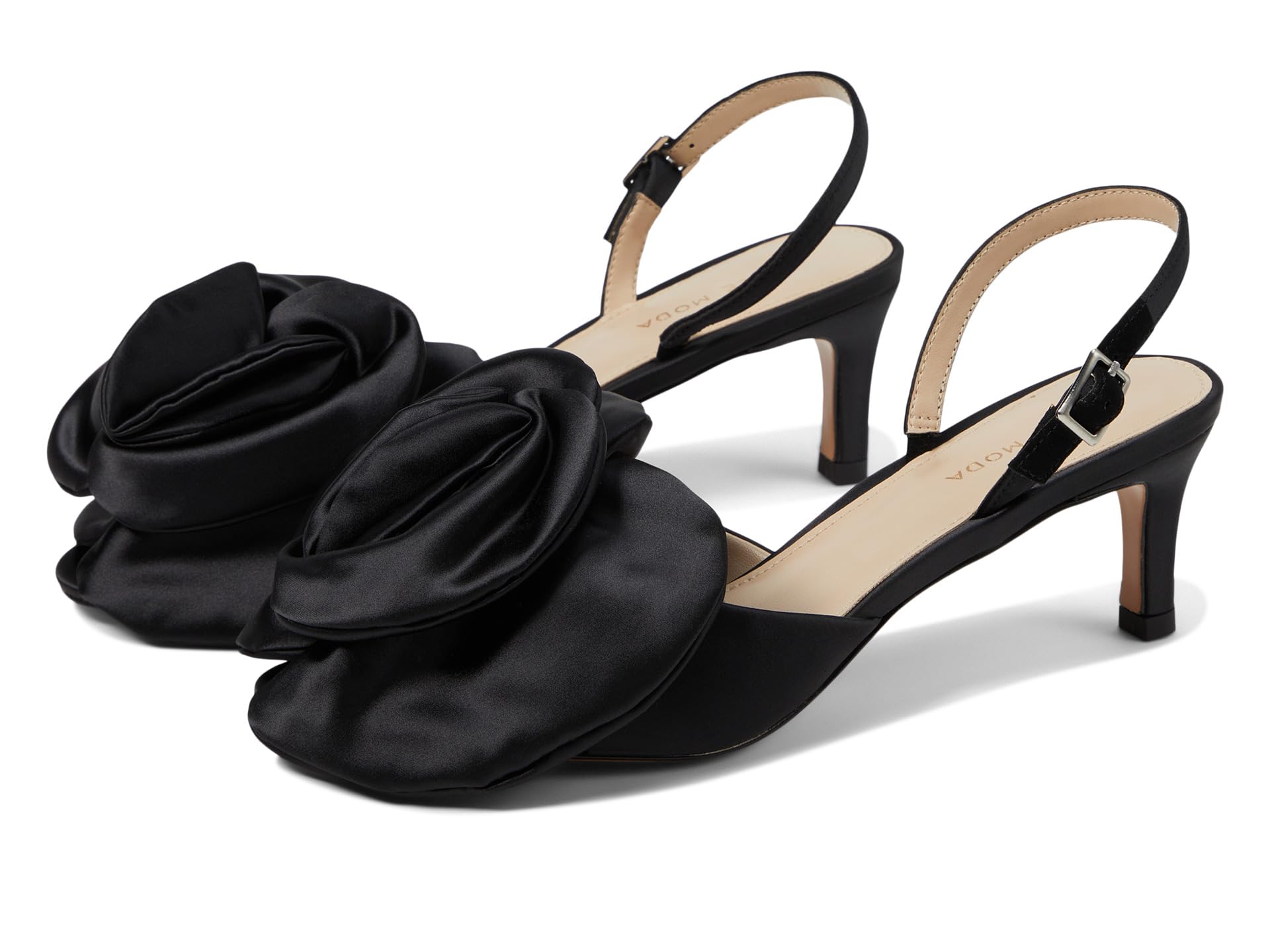 Uzma Sandal