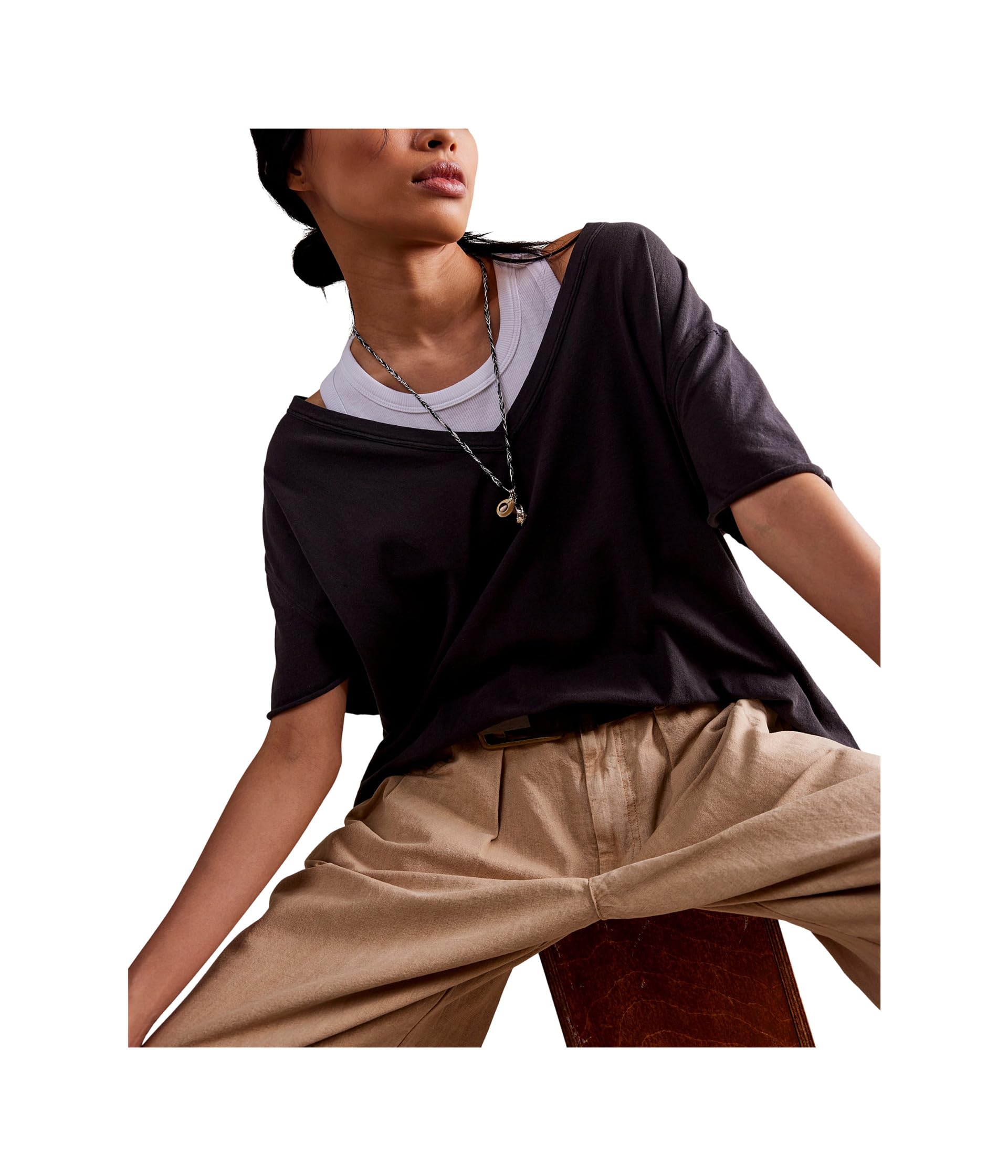 Nina Tee V