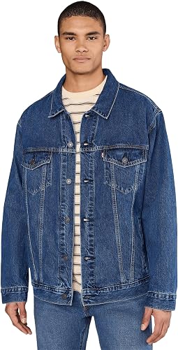 Relaxed Fit Trucker