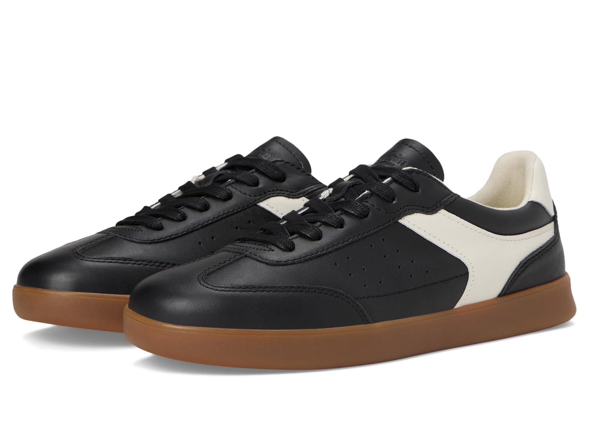 Pace T-toe Lace Up Sneakers