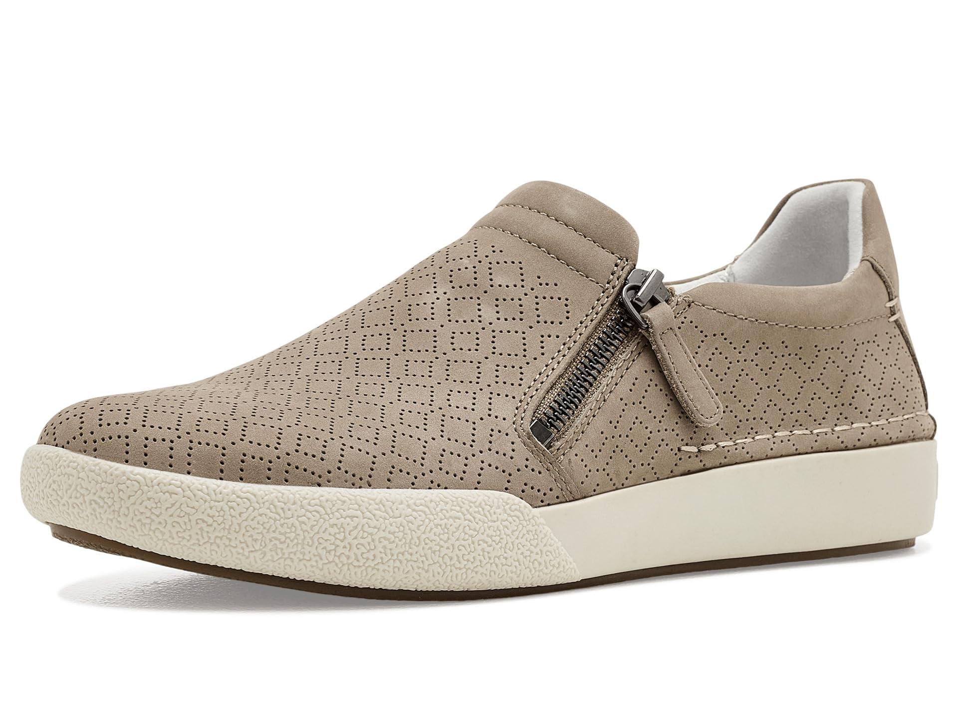 Клэр 35