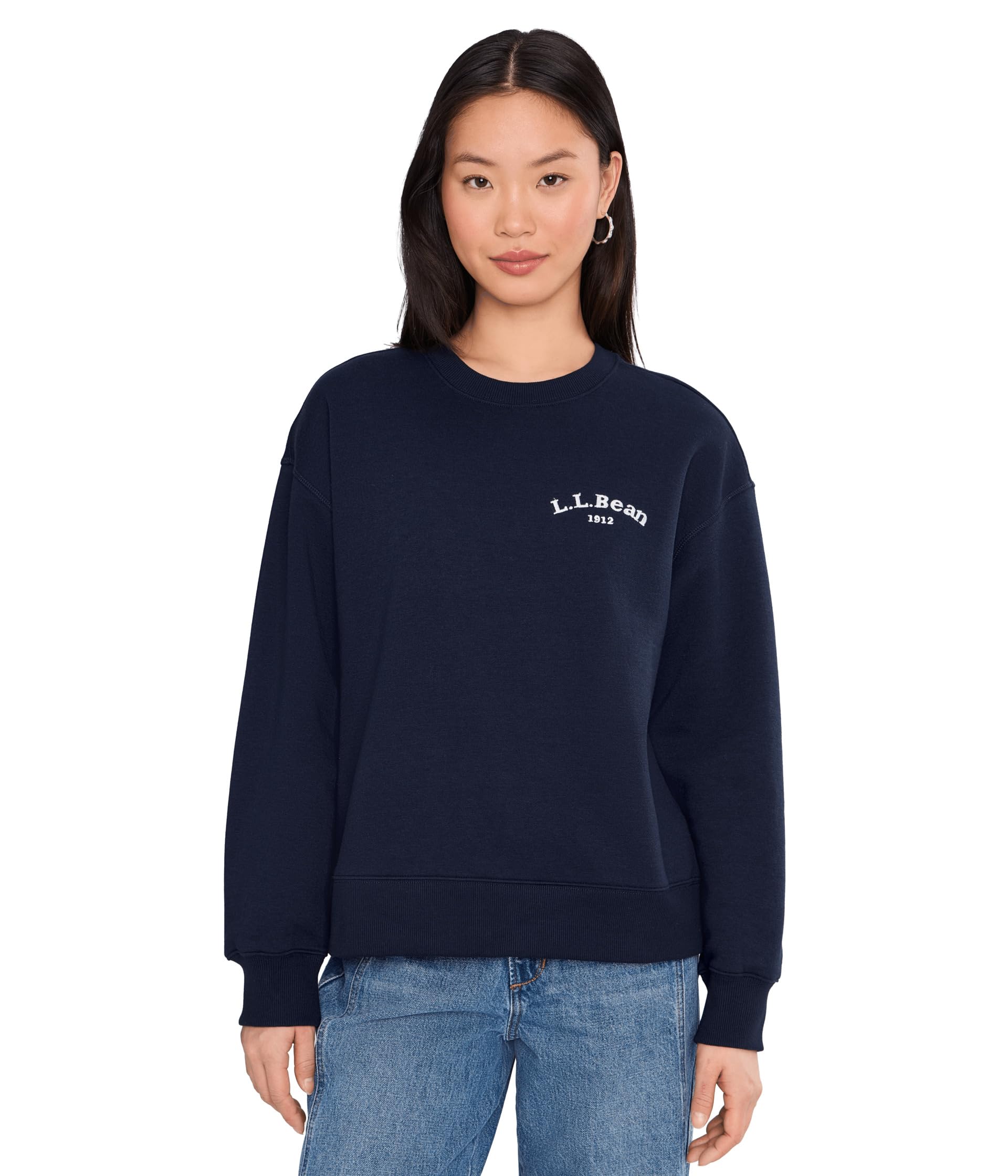 Essential Logo Crew Sweatshirt