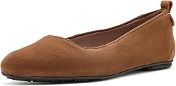Chestnut Leopard