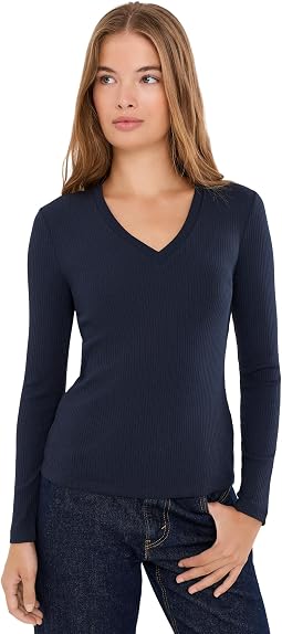 Топ с длинным рукавом и V-образным вырезом Rib-Knit Long Sleeve V-Neck Top
