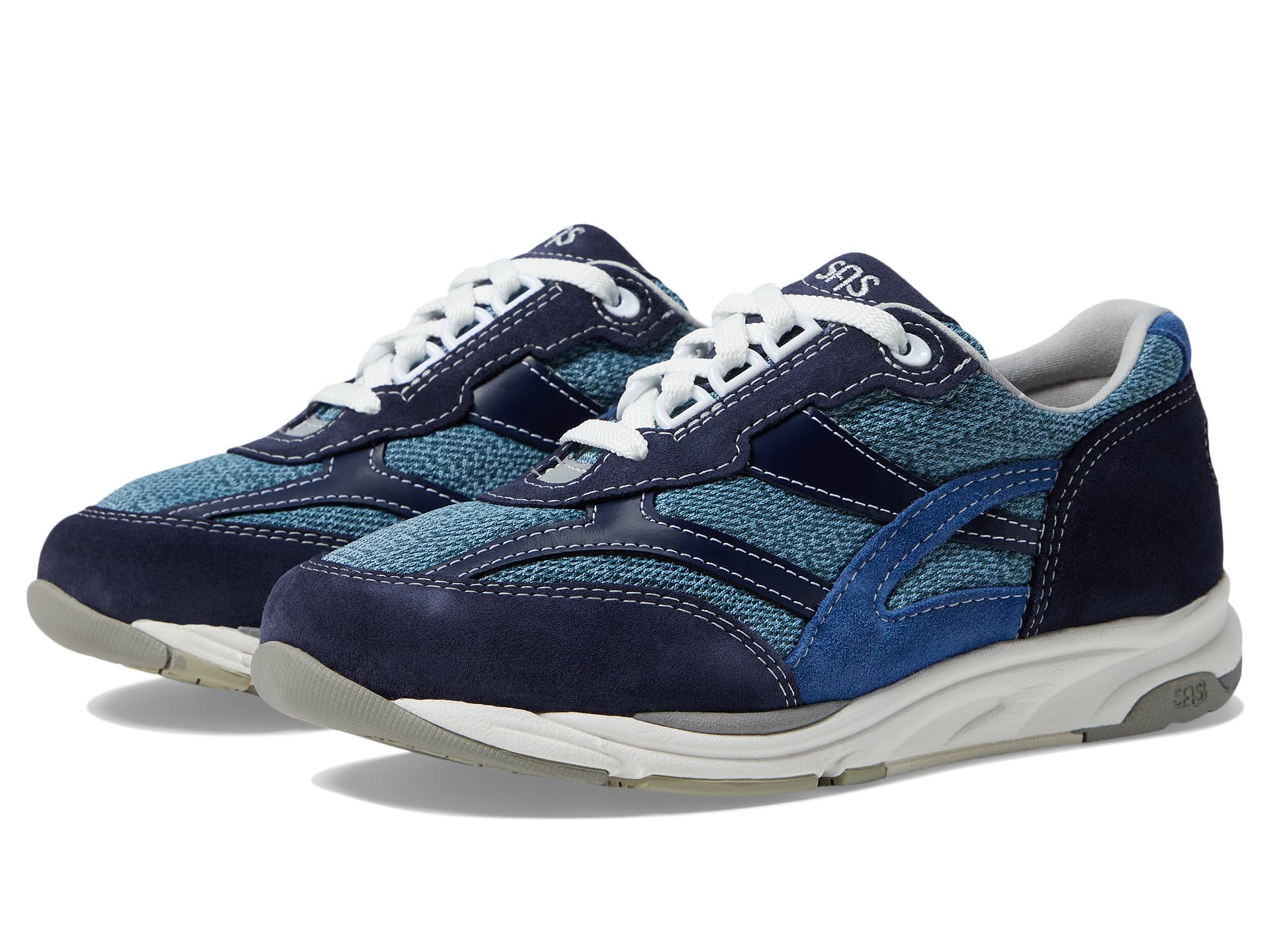 Tour Mesh LT Comfort Walking Sneaker
