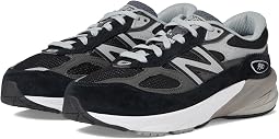 990v6 (Little Kid)