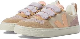 Small V-10 Suede (Little Kid/Big Kid)