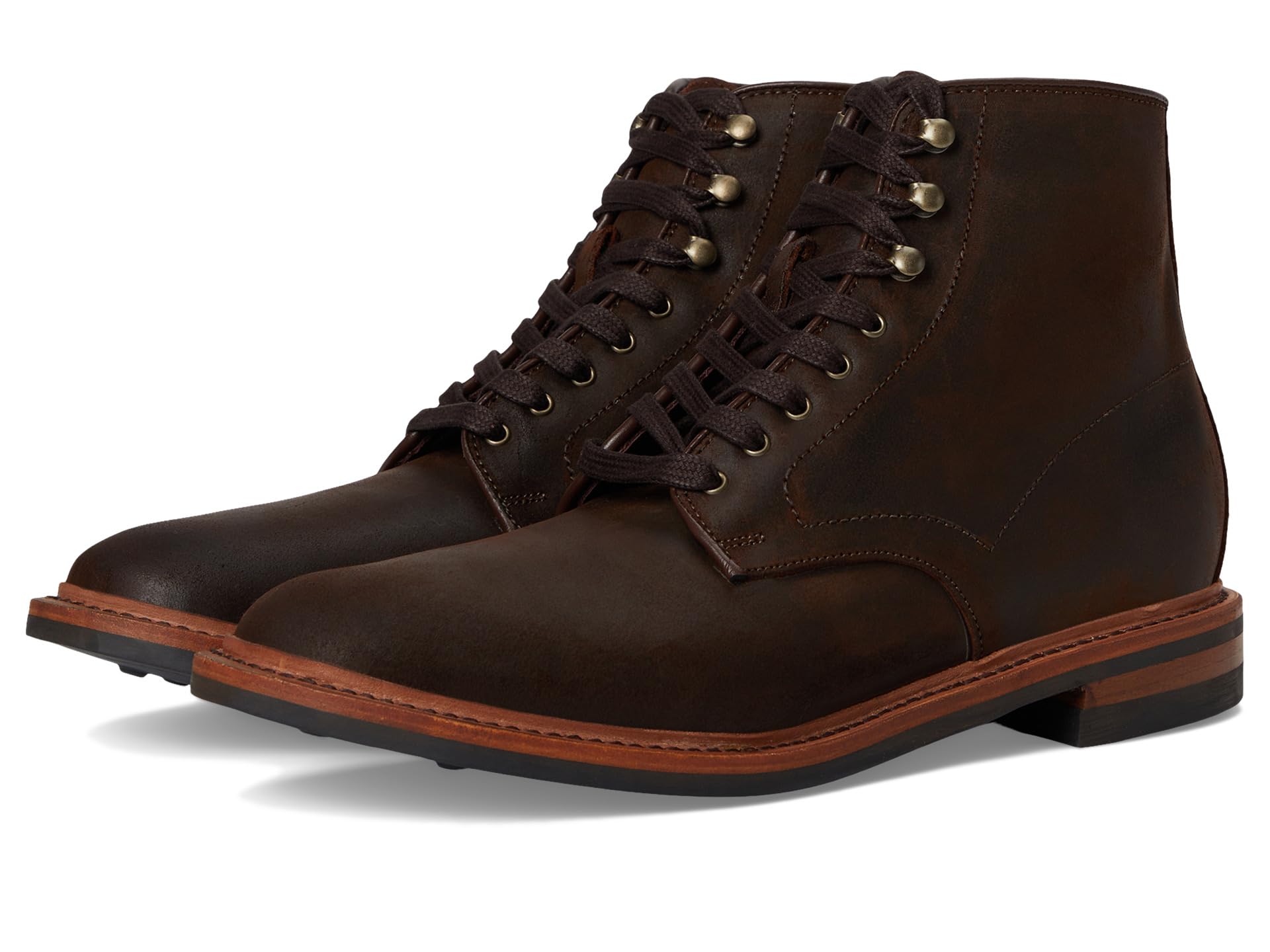 Higgins Mill lace-up